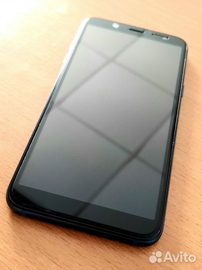 Samsung Galaxy A6, 3/32 ГБ