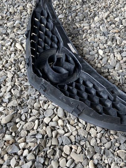 Решетка радиатора Mazda 3bk