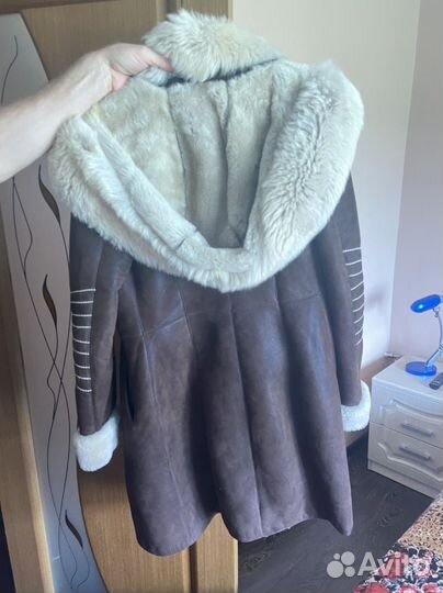 Куртка женская из нутрии со вставкой из кожи