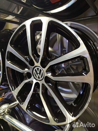 Диски R15 5х100 et 38 d57,1 Vector Новые