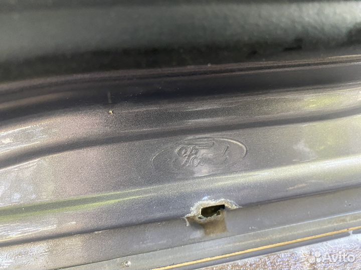 Задняя правая дверь Ford Mondeo 4 (2013)