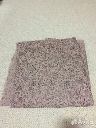 Отрез плательной ткани 140х150
