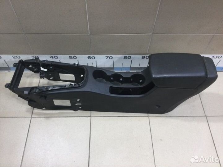 Подлокотник Opel Astra J A14NET 2012