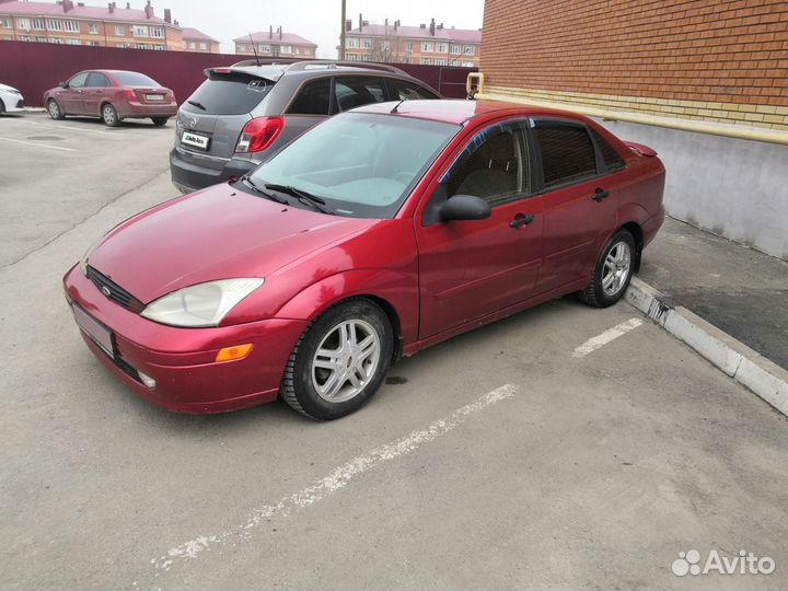 Ford Focus 2.0 AT, 2001, 129 000 км