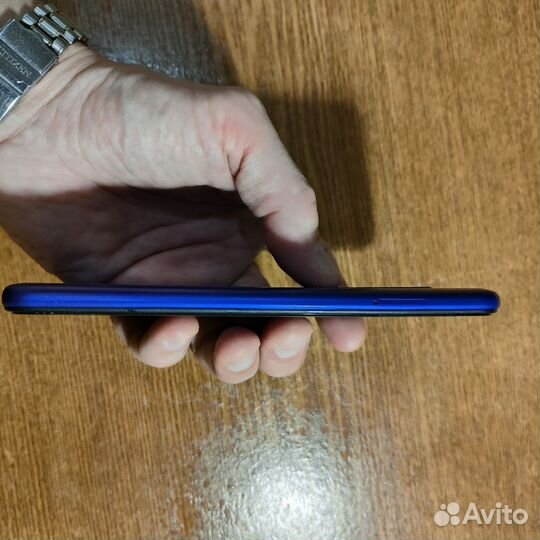 Телефон Xiaomi Redmi 9