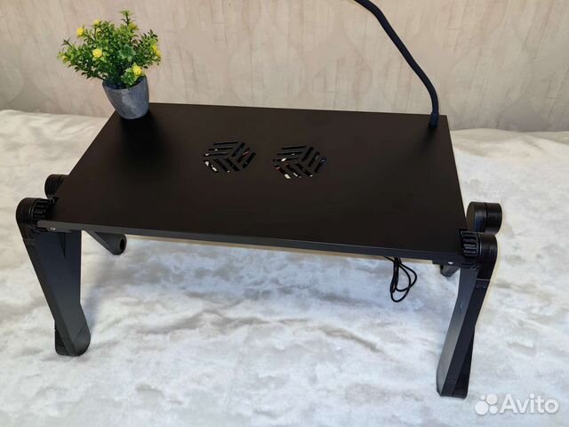 Столик для ноутбука