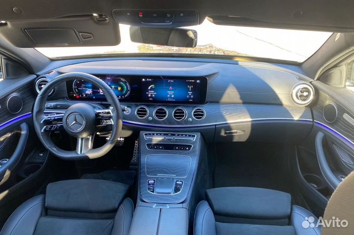 Требуется водитель на Mercedes e class