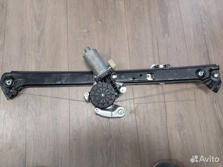 Стеклоподъемник задний правый Bmw X5 E53 3.0D M57