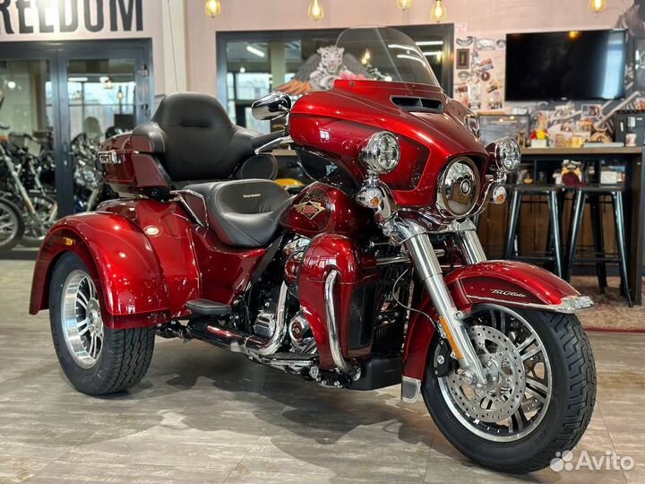 Tri Glide Ultra Harley-Davidson (120th Anniversary