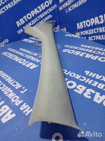 Обшивка стойки лобового стекла Ford Focus 2 седан