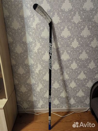 Клюшка хоккейная