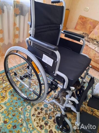 Кресло коляска KY 809
