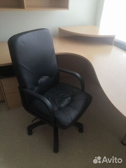 Компьютерное кресло