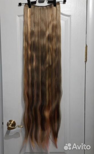 Искусственные волосы на заколках + 2 пряди