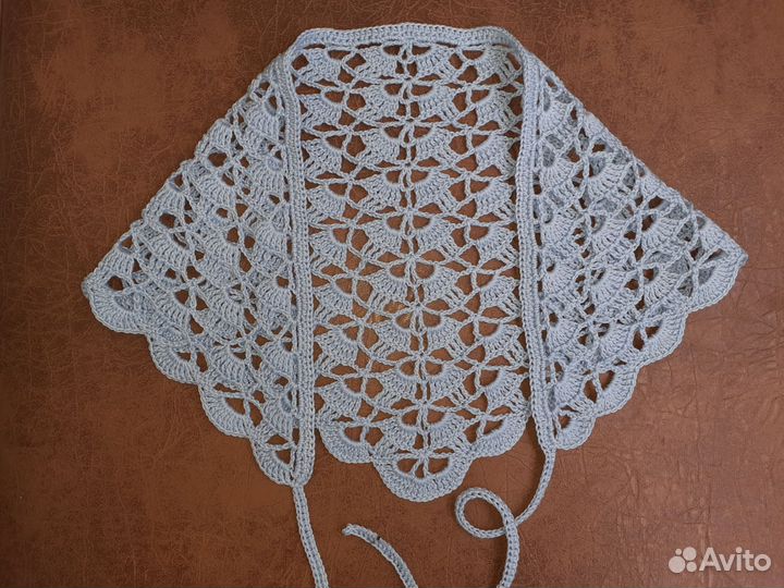 Вязаная косынка летняя