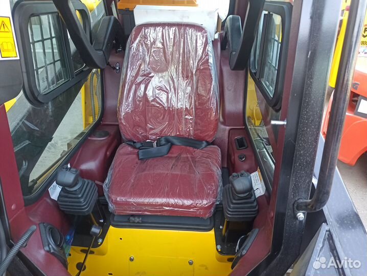 Мини-погрузчик Lonking CDM308, 2023