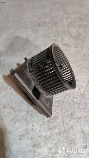 Моторчик печки seat Leon 2002 1J1819021B