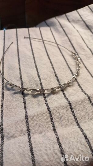 Ободок для волос со стразами