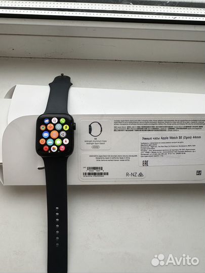 Часы apple watch se 44 mm 2nd Gen, акб 100