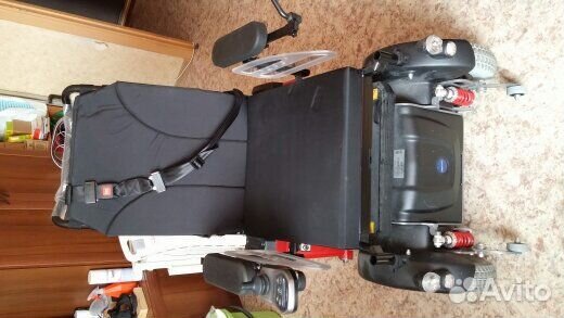 Инвалидная коляска с электроприводом