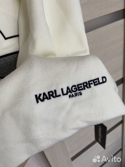 Karl lagerfeld шарф