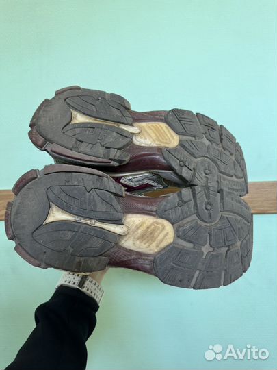 Balenciaga runner 42