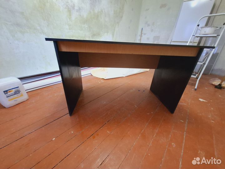 Офисная мебель бу столы