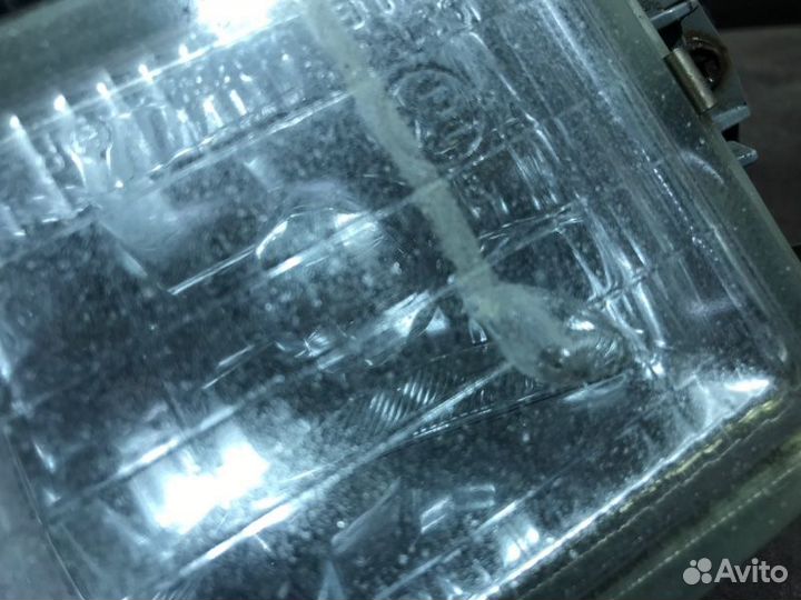 Фара противотуманная передняя правая Mitsubishi