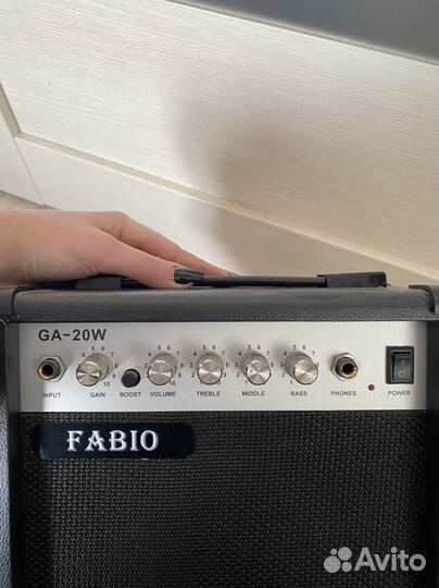 Комбоусилитель гитарный