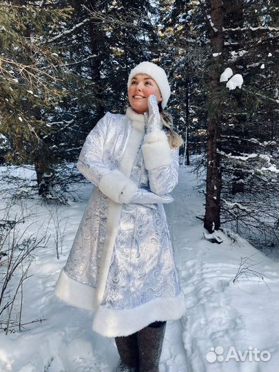 Аренда костюмов деда мороза и снегурочки