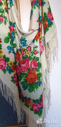 Шаль шелковая,старинная.Другие платки