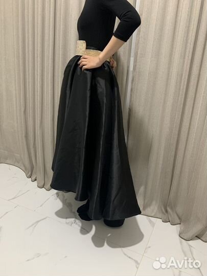 Нарядное платье