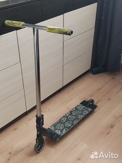 Трюковой самокат кастом