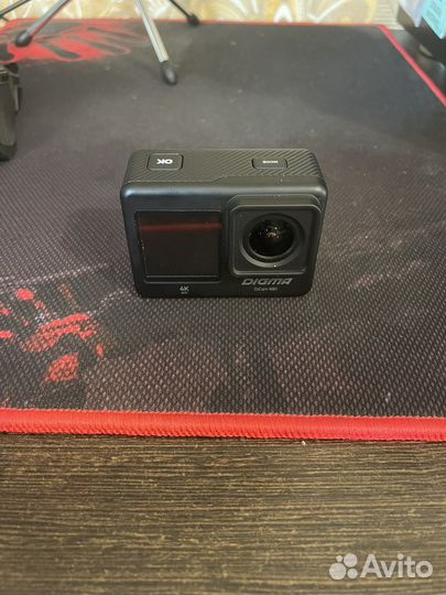 Экшн камера Digma DiCam880