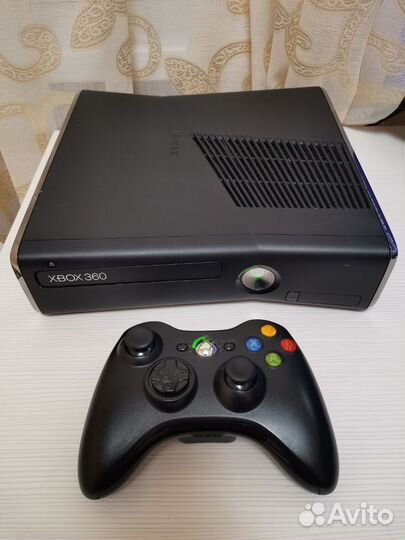 Xbox 360 Фрибут + 21 игра