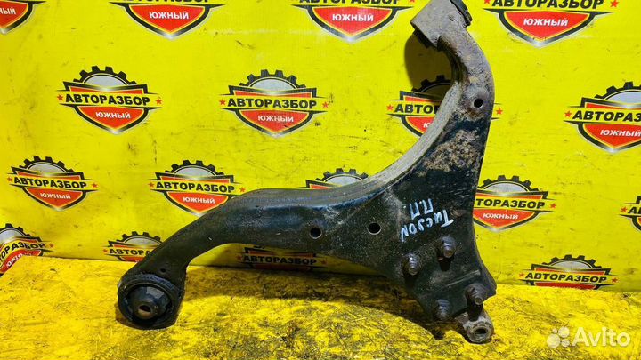 Рычаг передний правый Hyundai Tucson 1