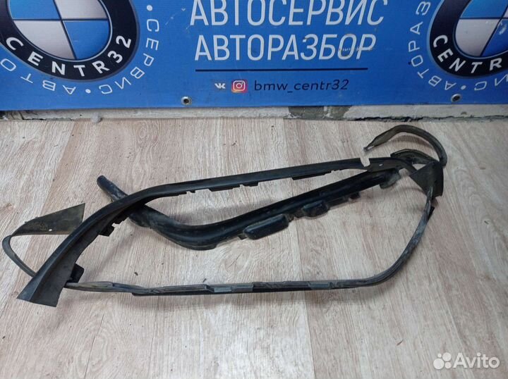 Уплотнители резинки фар на BMW X5 Е53