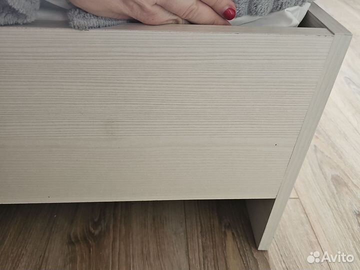 Кровать двухспальная с матрасом 160 200