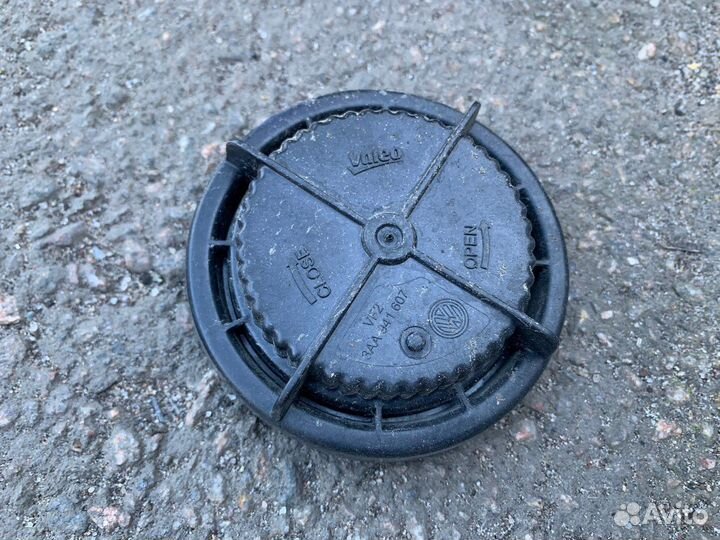 Крышка фары Skoda Rapid, Passat (B7)