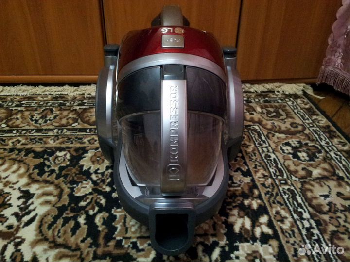 Пылесос LG Kompressor vс 83101uнаq. На запчасти