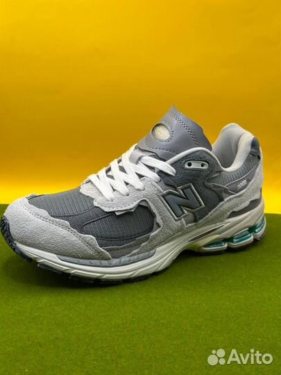 Кроссовки new balance 2002r LUX