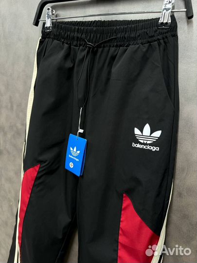 Спортивные штаны adidas