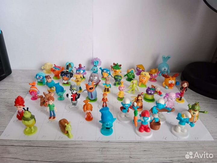 Киндер игрушки