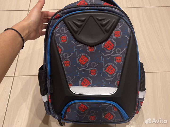 Школьный рюкзак