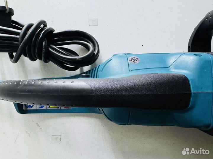 Электропила Makita UC4030A Румыния