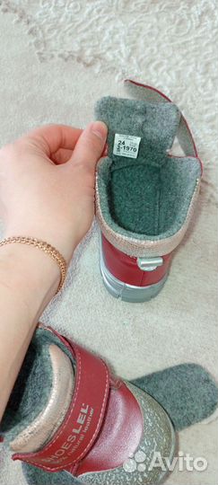 Ботинки демисезонные для девочки 24 размер