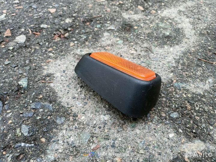 Отражатель в бампер левый Ford Transit