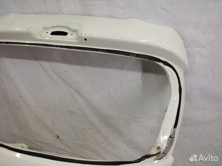 Крышка багажника Nissan Juke F15 2011