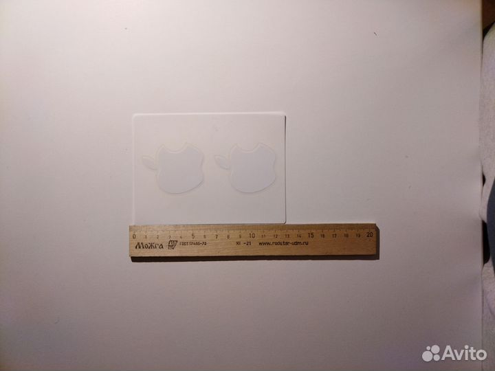 Оригинальные белые наклейки Apple