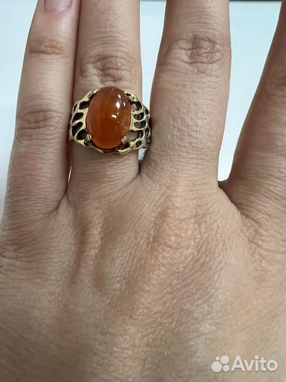 Кольцо с лунным камнем